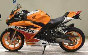 HONDA CBR250RR A MC41