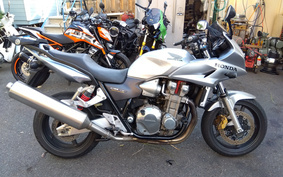 HONDA CB1300SB SUPER BOLDOR 2006 SC54