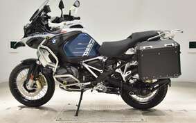 BMW R1250GS ADVENTURE 2022 0M11