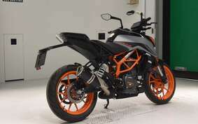 KTM 390 DUKE 2024