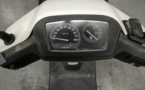 SUZUKI ADDRESS V100 CE11A