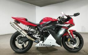 YAMAHA YZF-R1 2002 RN09