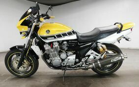 YAMAHA XJR1300 1998 RP01J