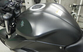 SUZUKI GIXXER 250 ED22B