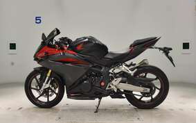 HONDA CBR250RR MC51