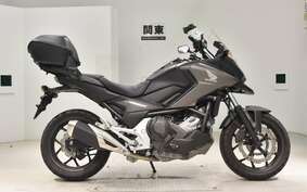 HONDA NC750X DCT LD EP 2019 RC90