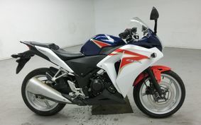 HONDA CBR250R MC41