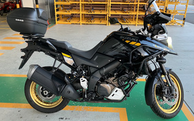 SUZUKI DL1050 (V-Strom 1050) XT 2022 EF11M