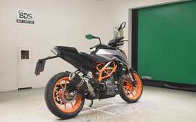 KTM 390 DUKE 2023 JPJ40