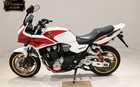 HONDA CB1300SB SUPER BOLDOR A 2010 SC54