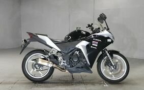 HONDA CBR250R MC41