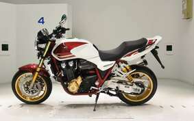 HONDA CB1300SB SUPER BOLDOR 2015 SC54