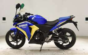 HONDA CBR250R A MC41