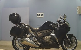 HONDA VFR1200F DCT 2011 SC63