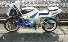 SUZUKI GSX-R750 T 1999 GR7DA