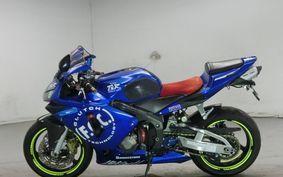 HONDA CBR600RR 2004 PC37