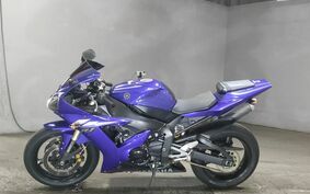 YAMAHA YZF-R1 2002 RN09