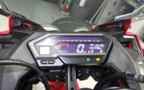 HONDA CBR150R