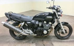 YAMAHA XJR400 1995 4HM