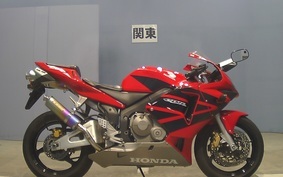 HONDA CBR600RR 2004 PC37