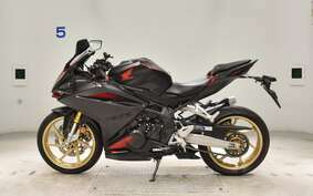 HONDA CBR250RR A MC51