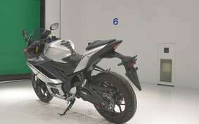 YAMAHA YZF-R3 2021 RH13J