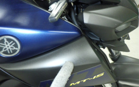 YAMAHA MT-15