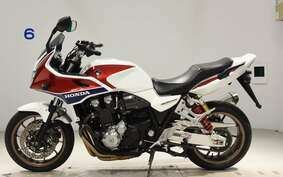 HONDA CB1300SB SUPER BOLDOR 2015 SC54