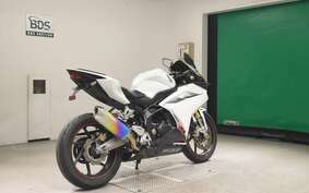 HONDA CBR250RR A MC51