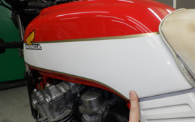 HONDA CB900F 2024 SC01