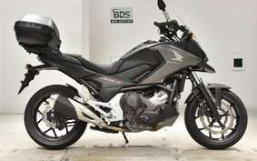 HONDA NC750X D Limited 2020 RC90