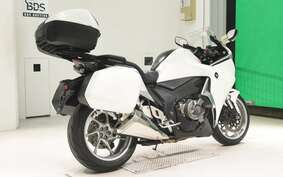 HONDA VFR1200F DCT 2012 SC63