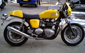 TRIUMPH THRUXTON 900 2006 J9042G