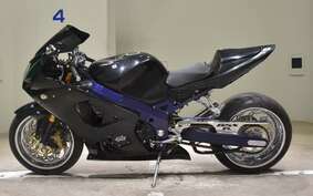 SUZUKI GSX-R1000 2004 BZ121