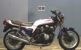 HONDA CB750F С 1984 RC04