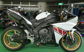 YAMAHA YZF-R1 2015 RN23