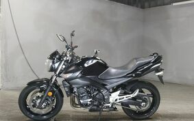 SUZUKI GSR600 2010 B9112