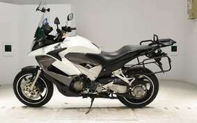 HONDA VFR800X 2011