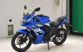 SUZUKI GIXXER 150 SF