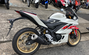 YAMAHA YZF-R25 WGP60th RG74J