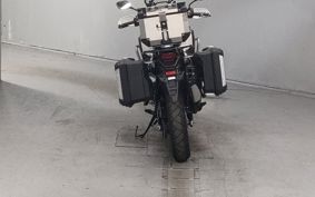 HONDA CFR1000 AfricaTwin SD04