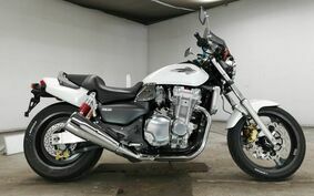 HONDA X4 LD 2002 SC38