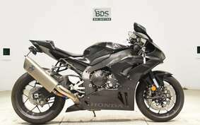 HONDA CBR1000RR R 2020 SC82