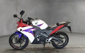 HONDA CBR125R JC50