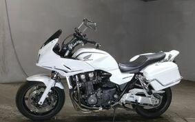 HONDA CB1300SB SUPER BOLDOR 2010 SC54