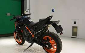 KTM 890 DUKE R 2022