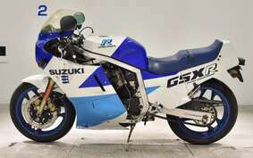 SUZUKI GSX-R750 1987 GR71G