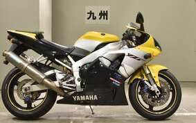 YAMAHA YZF-R1 1999 RN01