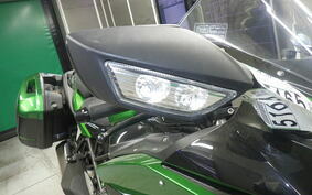 KAWASAKI NINJA H2 SX SE 2021 ZXT02A