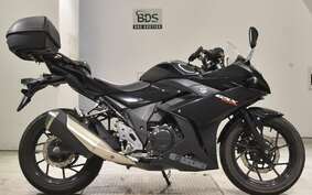 SUZUKI GSX250R DN11A